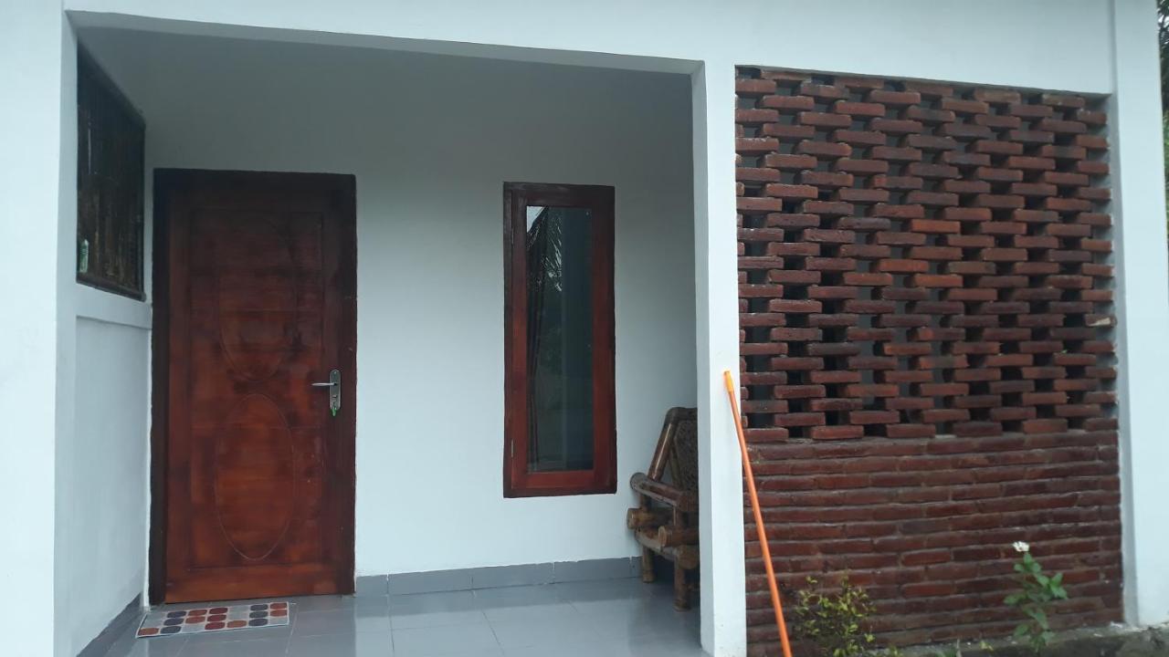 Mandalika Homestay Kuta  部屋 写真